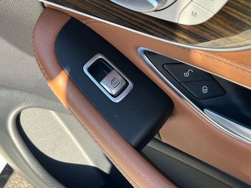 Used 2018 Mercedes-Benz C 43 AMG 4MATIC Cabriolet image 28