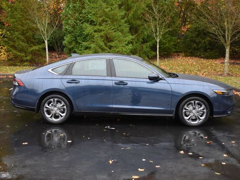 New 2025 Honda Accord EX-L image 9