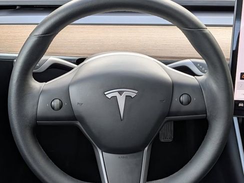 Used 2020 Tesla Model 3 Long Range AWD/4WD image 12