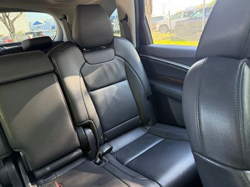 Used 2019 Acura MDX FWD image 13