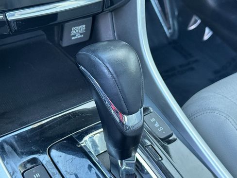 Certified 2017 Honda Accord Touring image 15