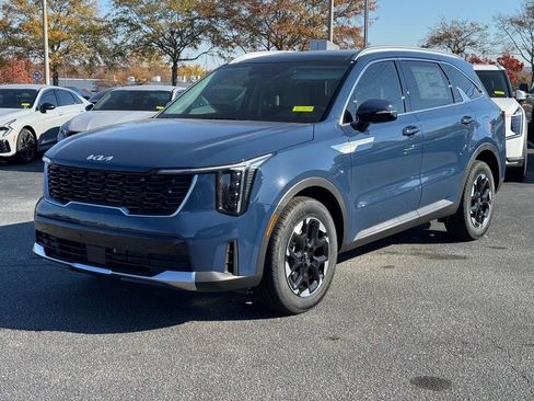 New 2026 Kia Sorento S w/ S Panoramic Sunroof Package image 6