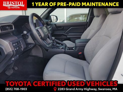 Certified 2024 Toyota Tacoma SR5 AWD/4WD image 14