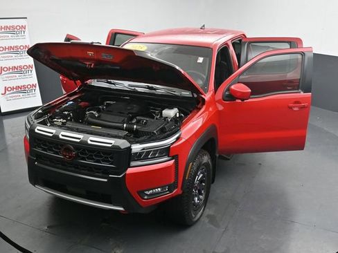 Used 2025 Nissan Frontier PRO-4X w/ Pro Convenience Package AWD/4WD image 52