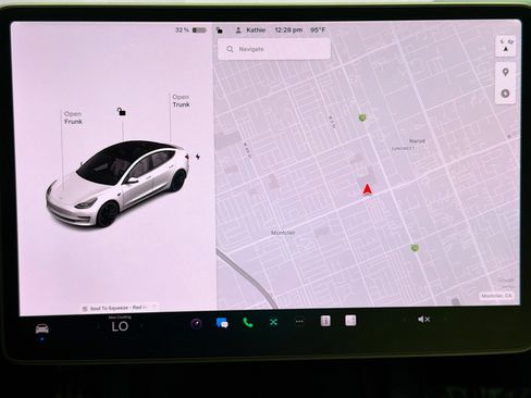 Used 2021 Tesla Model 3 Performance image 9