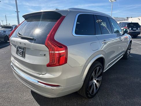Used 2023 Volvo XC90 B6 Ultimate w/ Protection Package Premier image 5