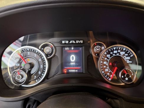 Used 2019 RAM 1500 Big Horn AWD/4WD image 12