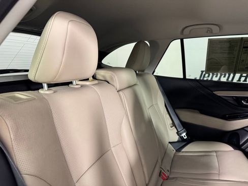 Used 2023 Subaru Outback Limited XT image 32