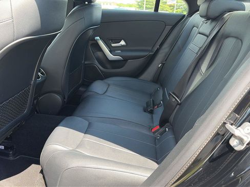 Used 2025 Mercedes-Benz CLA 250 4MATIC image 27