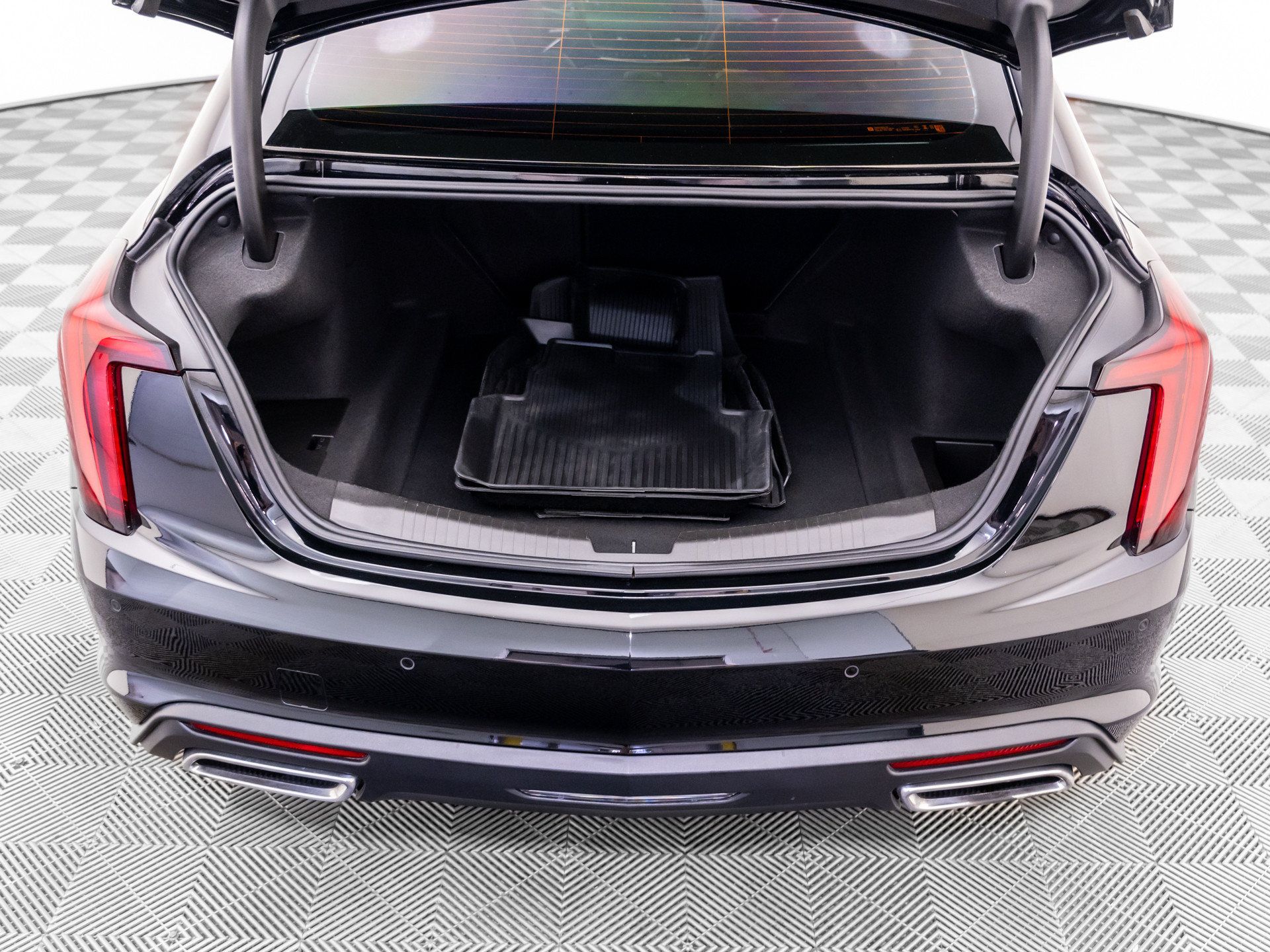 Certified 2025 Cadillac CT5 Premium Luxury w/ Technology Package AWD/4WD image 36