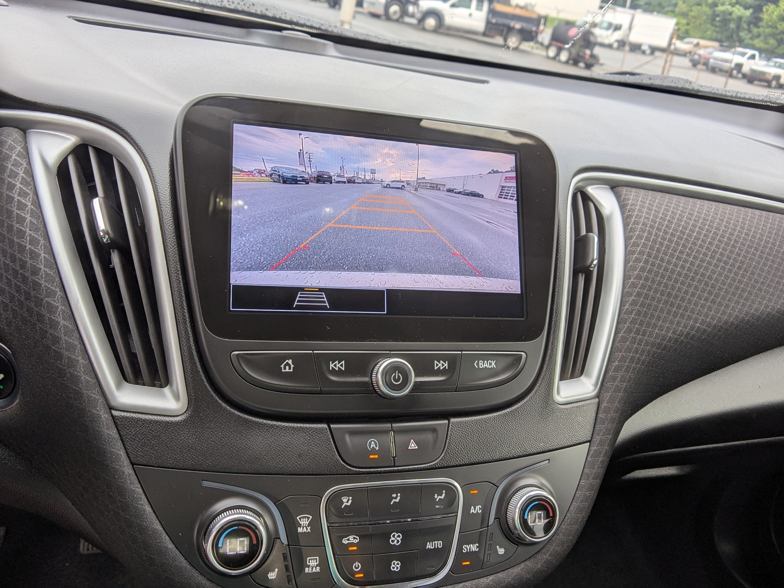 Certified 2024 Chevrolet Malibu LT FWD image 21