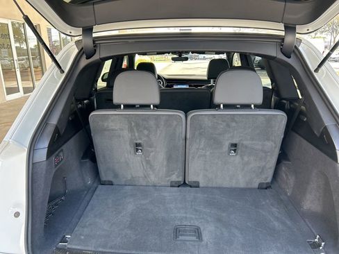 Used 2025 Audi Q7 3.0T Premium Plus image 35