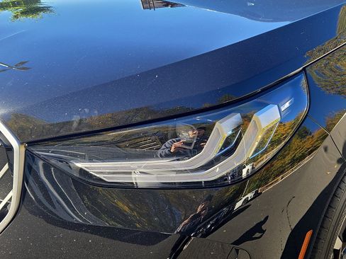 Used 2025 BMW X3 xDrive30i w/ Convenience Package image 9