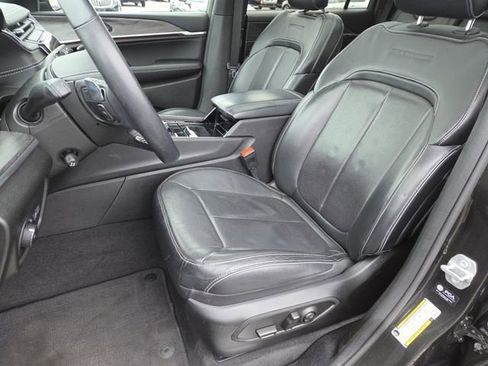 Used 2022 Jeep Grand Cherokee L Overland AWD/4WD image 37