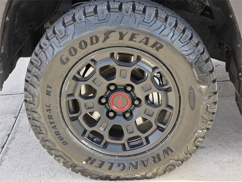 Used 2025 Toyota Tundra TRD Pro image 9