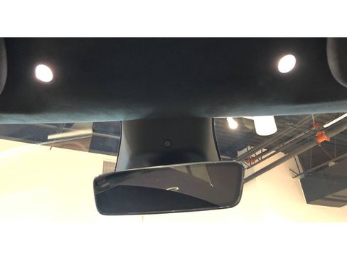 Used 2024 Tesla Model S image 38