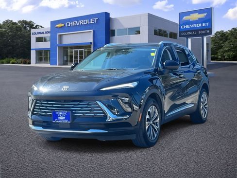 Certified 2025 Buick Envision Preferred image 2