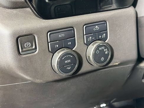 Used 2023 Chevrolet Silverado 1500 LT w/ All Star Edition Plus AWD/4WD image 12