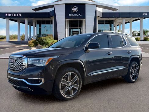Used 2019 GMC Acadia Denali w/ Technology Package FWD image 6