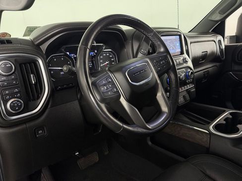 Used 2022 GMC Sierra 3500 Denali w/ Denali Ultimate Package AWD/4WD image 22