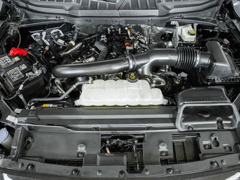 Certified 2025 Ford F150 Lariat image 18