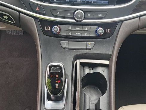 Used 2017 Buick LaCrosse Preferred FWD image 22