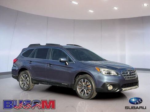 Used 2017 Subaru Outback 3.6R Limited image 1