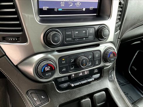 Used 2020 Chevrolet Tahoe LT AWD/4WD image 15