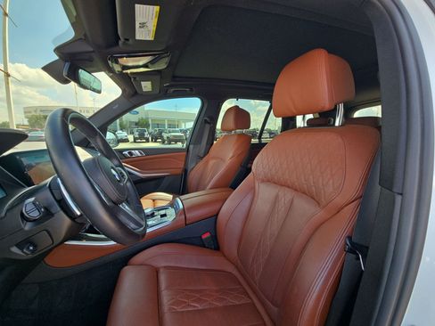 Used 2023 BMW X5 M50i w/ Executive Package AWD/4WD image 14