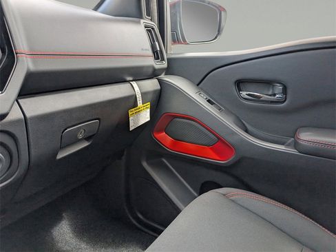 New 2025 Nissan Frontier Pro-X w/ Tow Package image 30