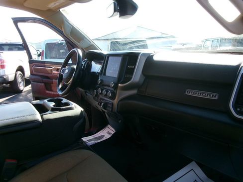 Used 2021 RAM 1500 Big Horn AWD/4WD image 39