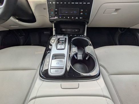 Used 2024 Hyundai Tucson Limited FWD image 19