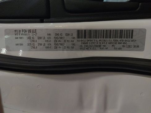 Used 2018 Jeep Grand Cherokee Laredo image 33