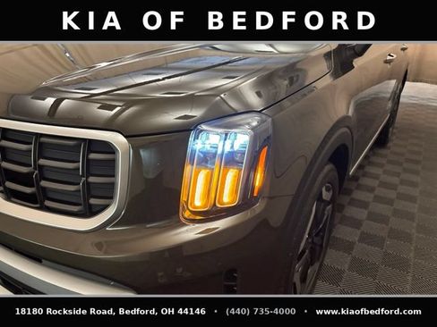 Used 2024 Kia Telluride S FWD image 11