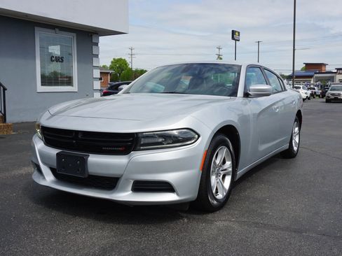 Used 2020 Dodge Charger SXT w/ Leather Interior Group image 1