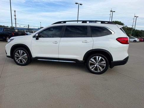 Used 2020 Subaru Ascent Limited w/ Technology Package AWD/4WD image 10