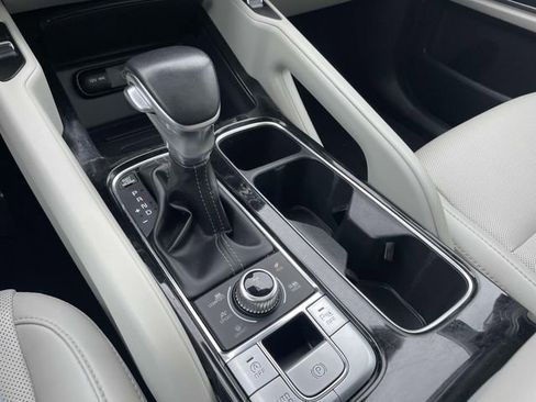 Used 2022 Kia Telluride S image 27