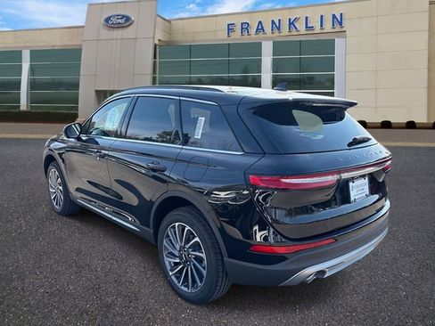 New 2026 Lincoln Corsair Reserve image 5