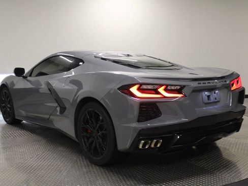 Used 2024 Chevrolet Corvette Stingray Preferred Cpe w/ Z51 Performance Package RWD image 3