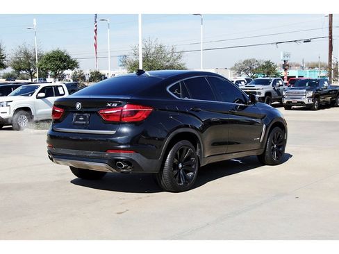 Used 2017 BMW X6 sDrive35i image 6