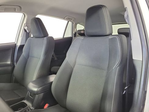 Used 2018 Toyota RAV4 LE Plus AWD/4WD image 20