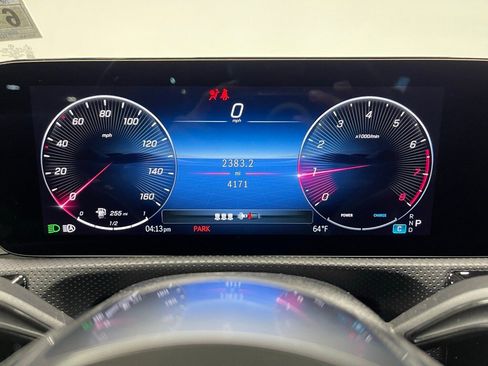 Used 2025 Mercedes-Benz CLA 250 4MATIC image 32