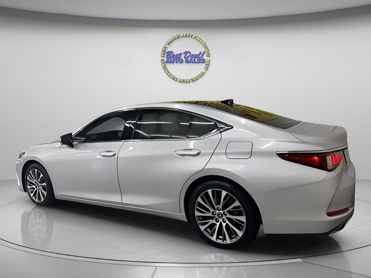 Used 2019 Lexus ES 350 w/ Accessory Package 2 FWD image 3