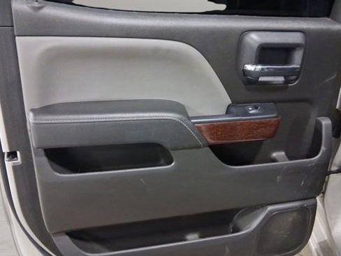 Used 2018 GMC Sierra 1500 SLT w/ SLT Premium Package image 19