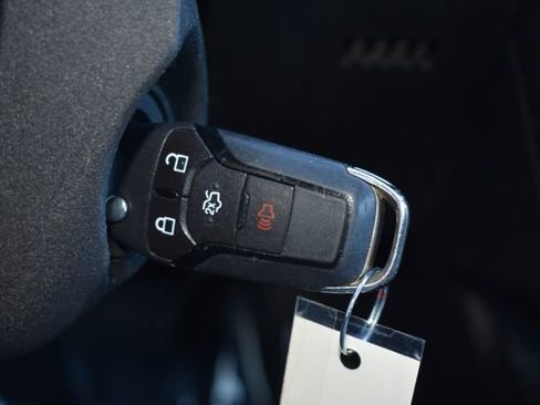 Used 2014 Ford Fusion SE image 21