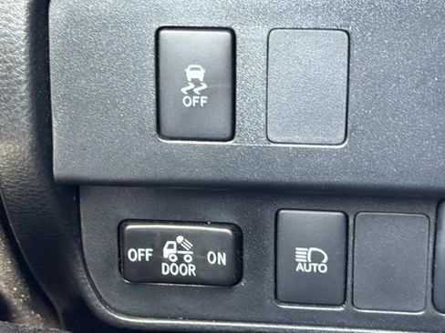 Used 2023 Toyota Tacoma SR5 RWD image 28