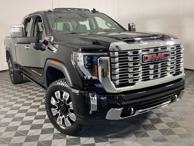 Used 2025 GMC Sierra 2500 Denali w/ Denali Reserve Package AWD/4WD image 45