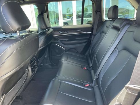 Used 2024 Jeep Grand Cherokee Limited 4xe AWD/4WD image 11