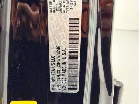 Used 2023 Jeep Wrangler Unlimited Sport image 24