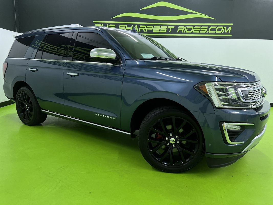 Used 2018 Ford Expedition Platinum RWD image 1